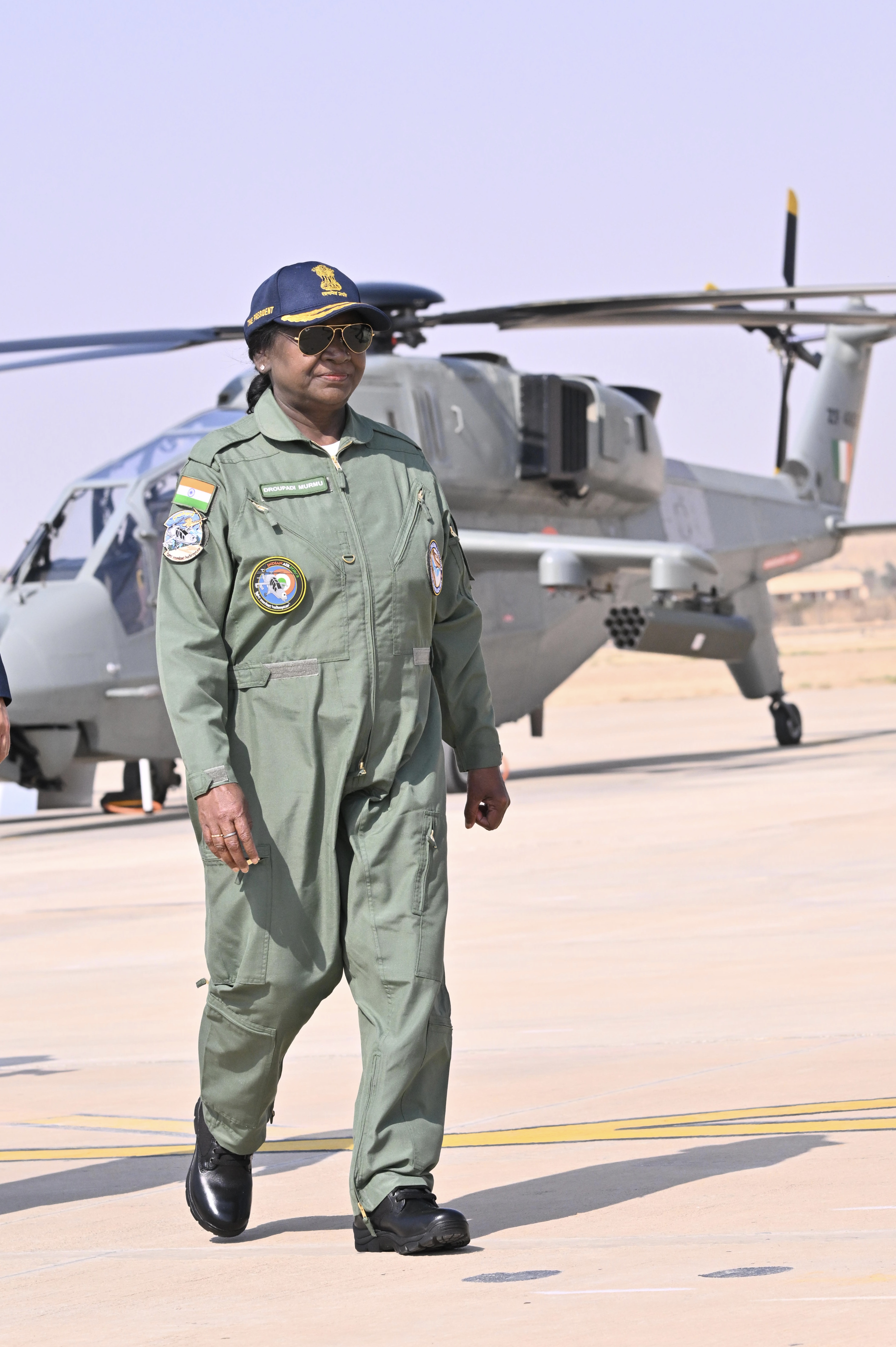 Droupadi Murmu Undertakes Sortie in Indigenous LCH Prachand at Indian Air Force Station Jaisalmer