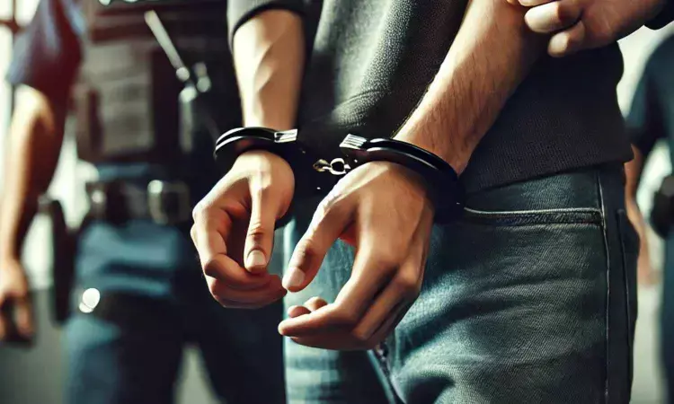 Two Robbers Arrested in Laxmi Nagar Chain Snatching Case