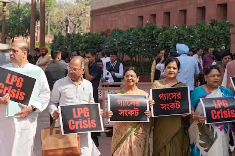 Opposition Women MPs Protest Over LPG Crisis Inside Parliament