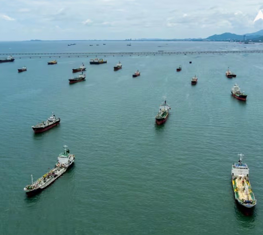 Iran Moves to Impose Tolls in Strait of Hormuz Amid Rising Tensions