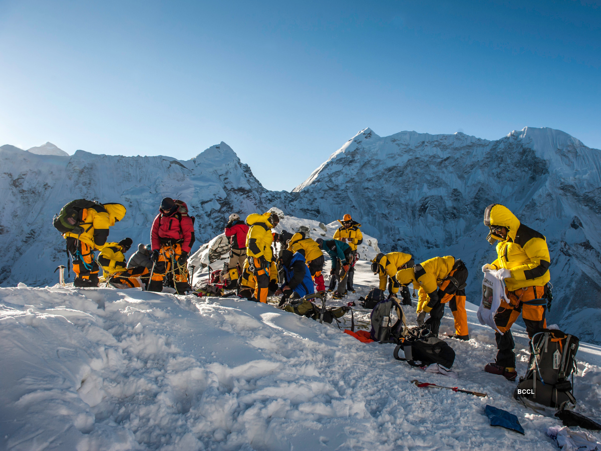 Insurance Scam Uncovered in Nepal’s Everest Expeditions; Guides, Helicopter Firms Among Accused
