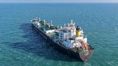 Iran Allows Conditional Access to Strait of Hormuz, Plans Toll Collection During Ceasefire