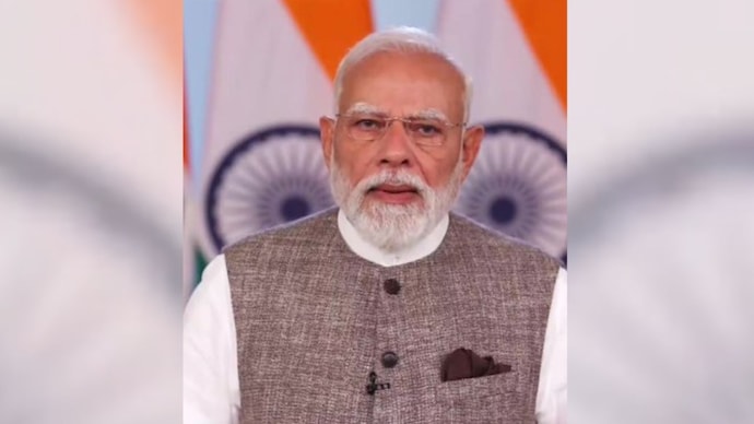 PM Modi Slams Congress as ‘Parasite-Like’, Vows Continued Push for Women’s Reservation