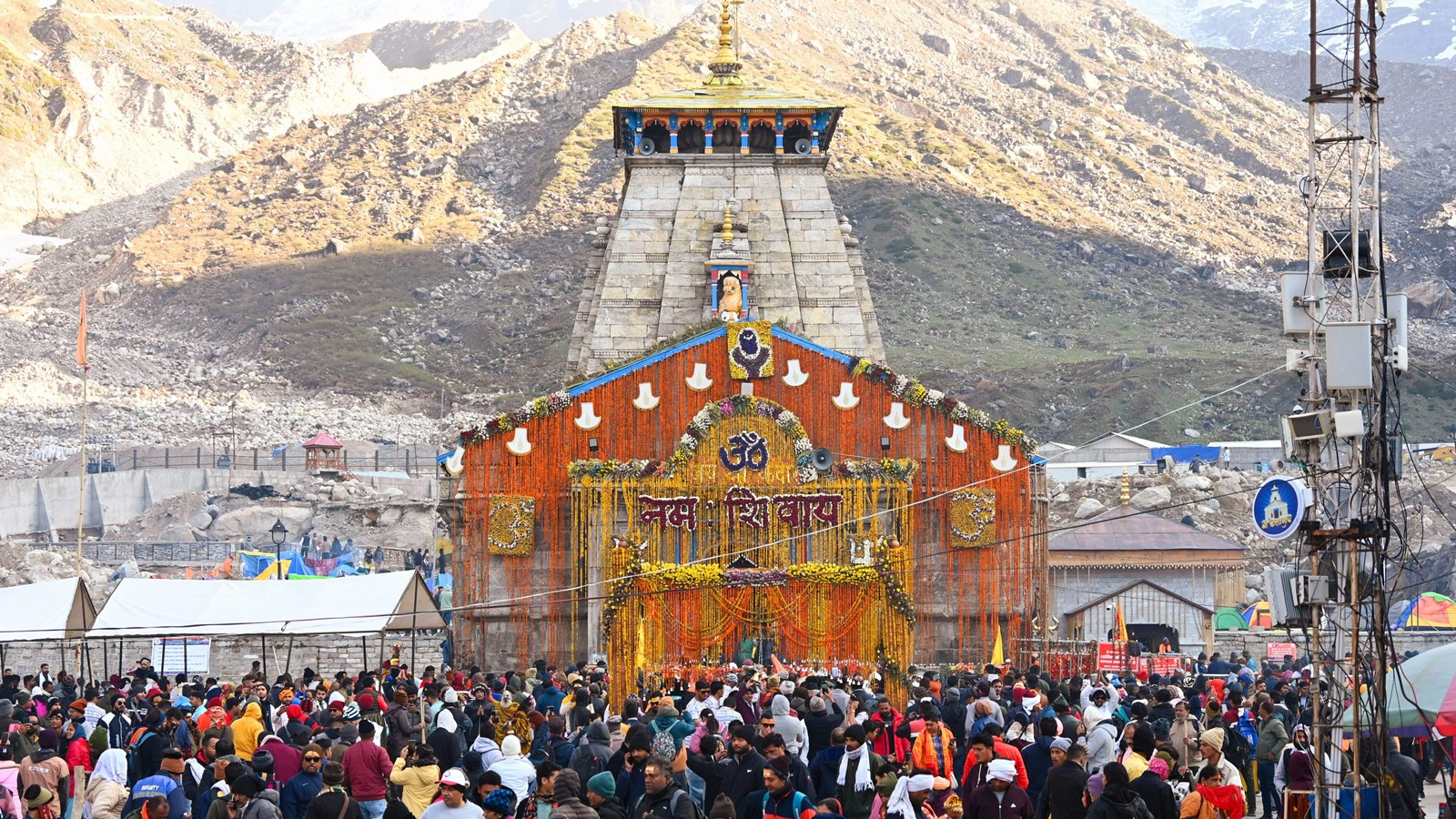 Tragedy Marks Beginning of Yamunotri Yatra as Pilgrim Dies; Health Precautions Advised for Char Dham Journey