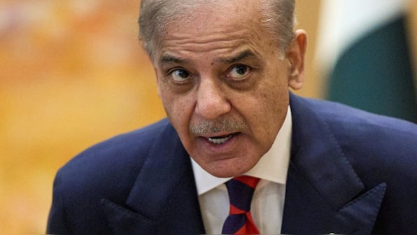 Pakistan Admits Limited Oil Reserves Amid Global Price Surge