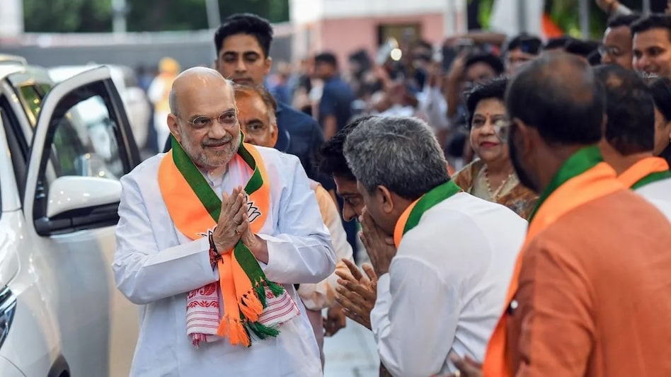 BJP Set to Form First-Ever Government in Bengal, Race for Chief Minister Intensifies