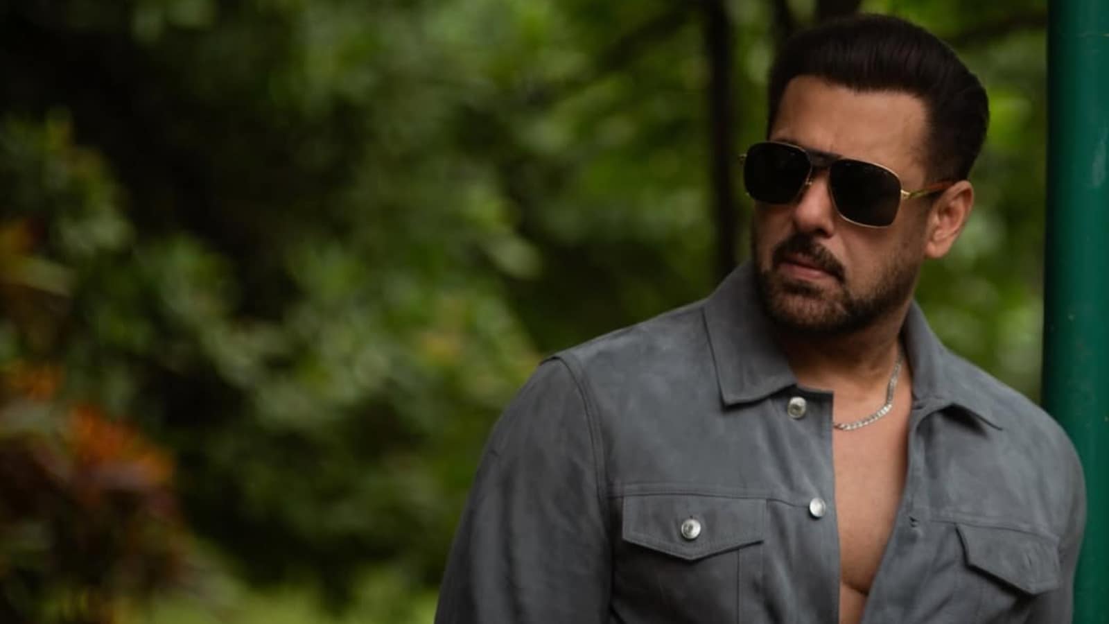 Salman Khan’s Bakrid Appearance Video Goes Viral on Social Media
