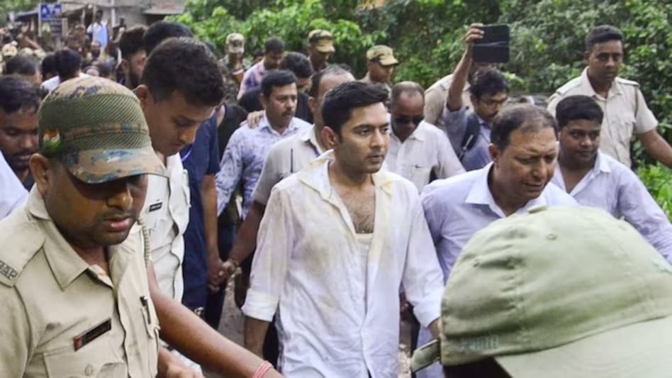 Mamata Banerjee Alleges Political Pressure on Hospital After Abhishek Banerjee Attack