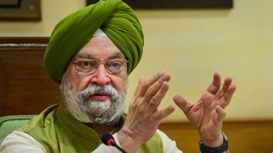Government Debunks E20 Petrol Myths, Says Ethanol Blend Is Safe for Vehicles