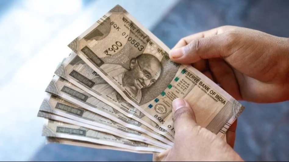 ₹9,330 Crore Forgotten in EPF Accounts! Unclaimed PF Money Could Build Nearly Three IITs