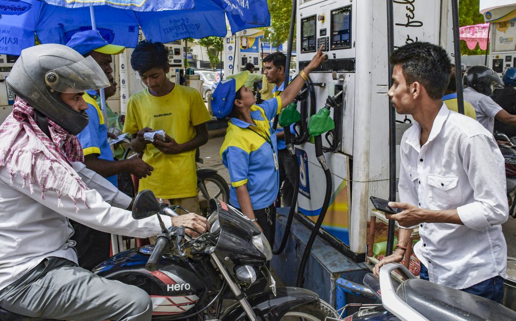 E20 Fuel Won't Damage Your Vehicle, Says Government; Hero MotoCorp Backs Ethanol Blending