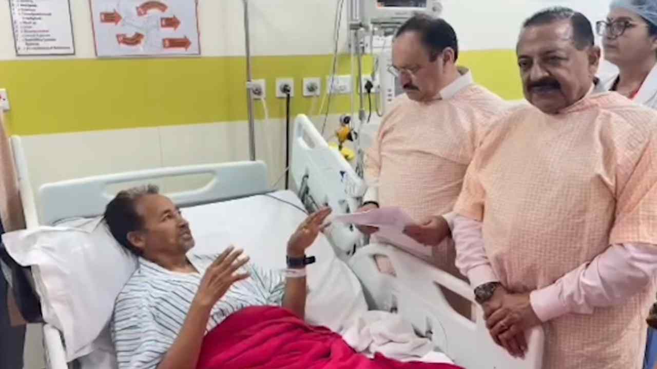सोनम वांगचुक ने 26 दिन बाद खत्म किया अनशन, बोले— देशहित और संभावित हिंसा को देखते हुए लिया फैसला