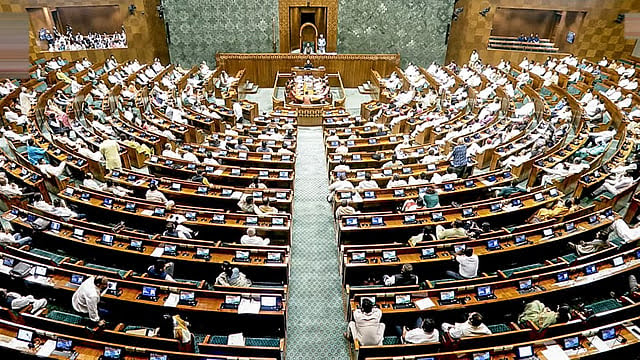Lok Sabha Passes Anti-Paper Leak Amendment Bill with Tougher Penalties