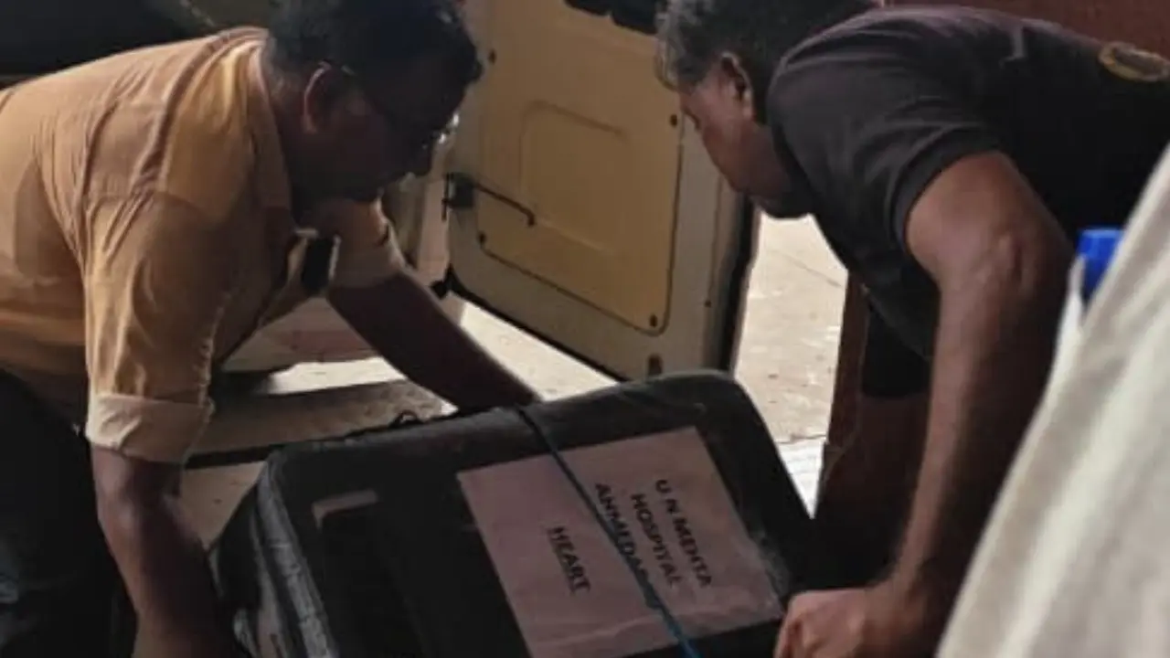 Vande Bharat Express Successfully Transports Beating Heart in First for Indian Railways