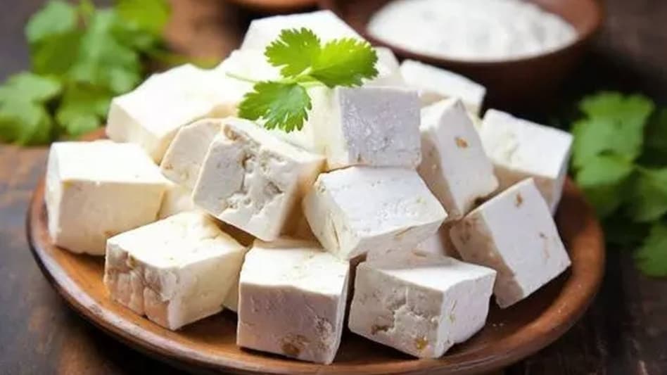 Maharashtra Bans Analogue Paneer; Violators Face Jail and Heavy Fines
