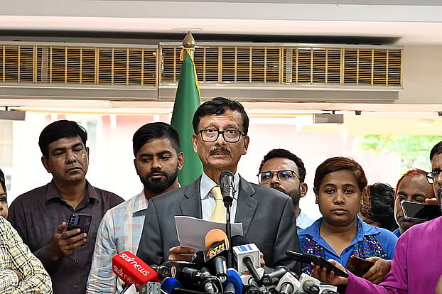 Is Bangladesh Becoming ‘Another Pakistan’ on India’s Eastern Front? Dhaka-Islamabad Ties Raise Alarm