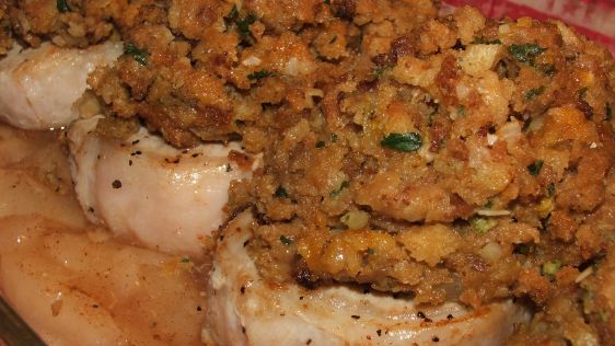Kelly's Apple Pork Chops With Stuffing recipe