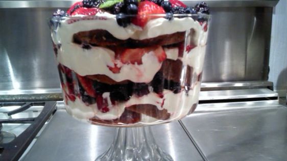 Lemon Curd And Berry Trifle recipe