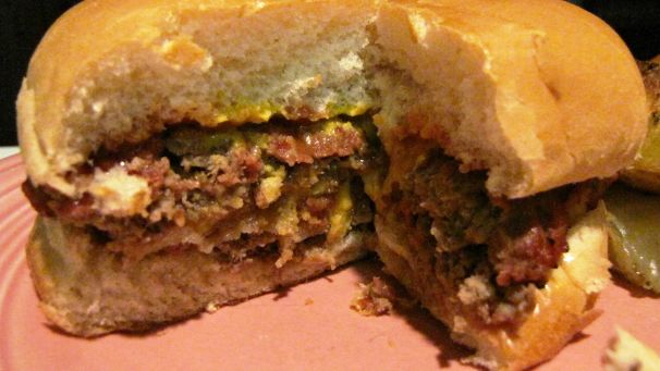 Ultimate Bacon Cheeseburger recipe