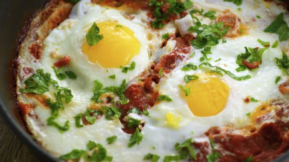 Persian Eggs Poached In Tomato Sauce recipe