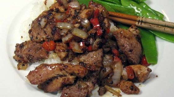 Thai Style Pork In Black Pepper Moo Pat Prik Thai Dam recipe
