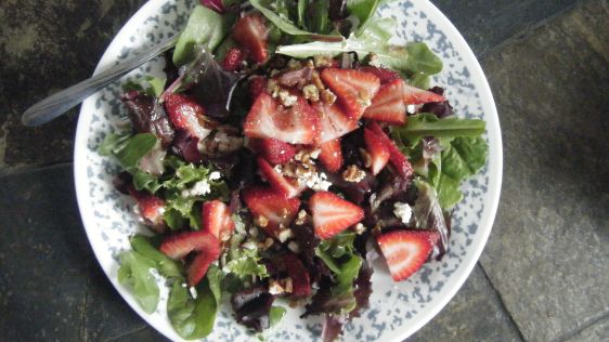 Spinach And Strawberry Salad recipe