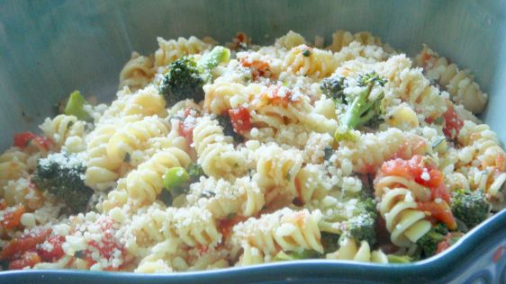 Broccoli Pasta In A Fresh Tomato Sauce recipe