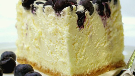 Philadelphia Blueberry Crown Cheesecake recipe