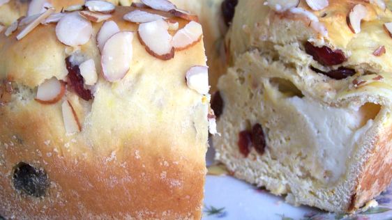 Polish Babka With Optional Cheese Filling recipe