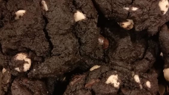Domino Cookies Chocolate Chocolate Chip recipe