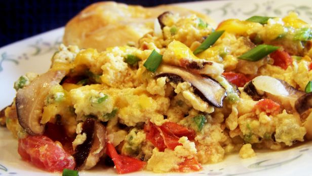 Veggie Cheddar Scrambled Eggs recipe