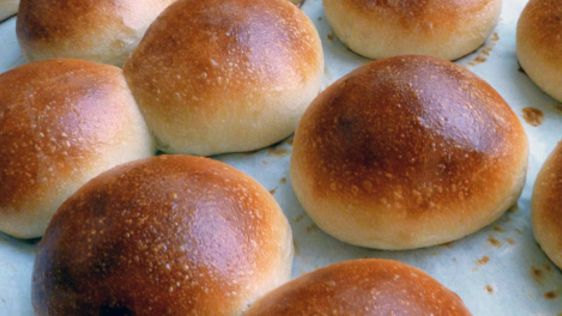 Moomie's Beautiful Burger Buns recipe