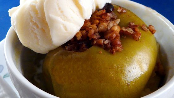 Walnut And Cinnamon Baked Apples recipe