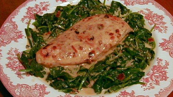 Broiled Chipotle Chicken With Creamy Spinach recipe
