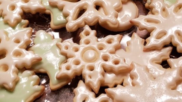 Cookie Icing Frosting That Hardens recipe