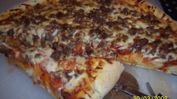 Easy Bread Machine Pizza Crust recipe