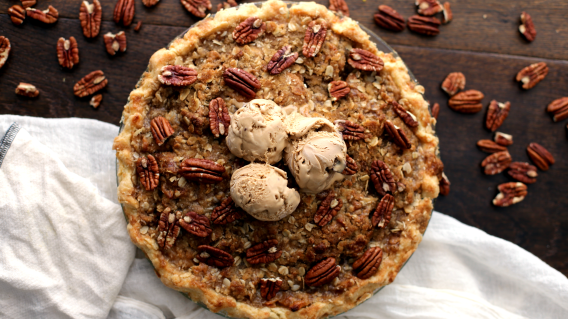 Yummy Crunchy Apple Pie recipe
