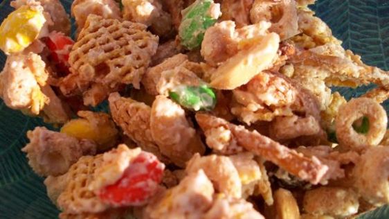 Reindeer Chow recipe
