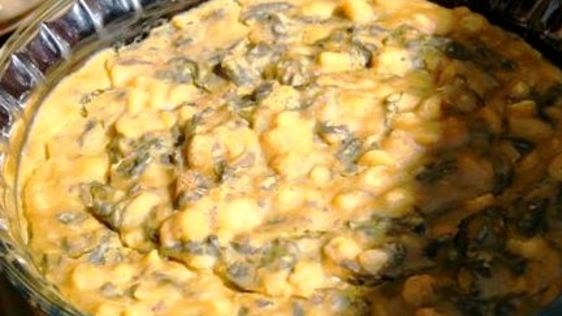 Dal With Spinach And Yoghurt recipe