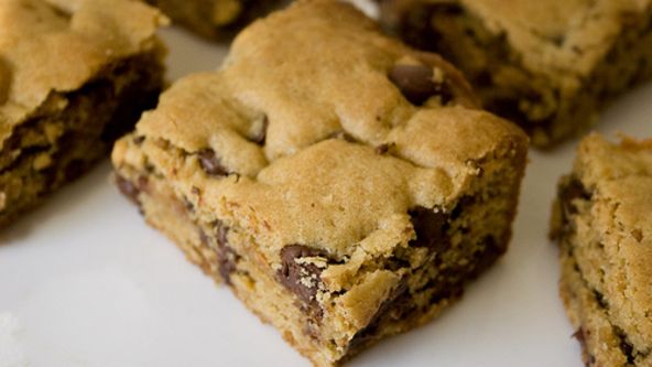 Grandma Evelyn's Peanut Butter Bar Cookies recipe