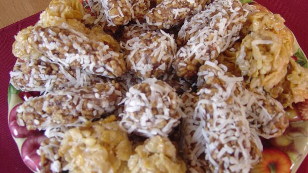 Joni's Date Logs Christmas recipe