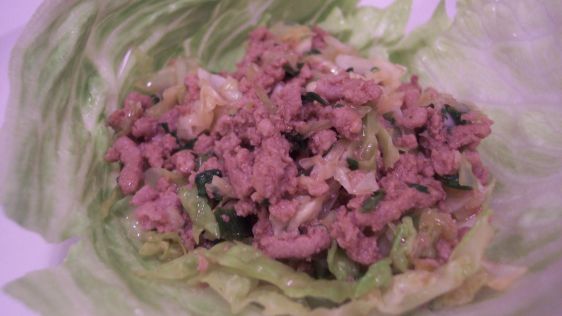 Spicy Asian Ground Turkey With Cabbage recipe