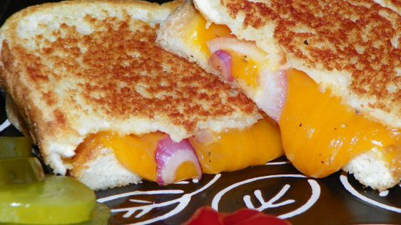 Kristen's Grilled Cheese And Red Onion Sandwich recipe