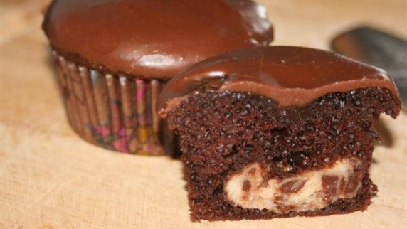 Colorado Mel's Glazed Chocolate Cheesecake Cupcakes recipe