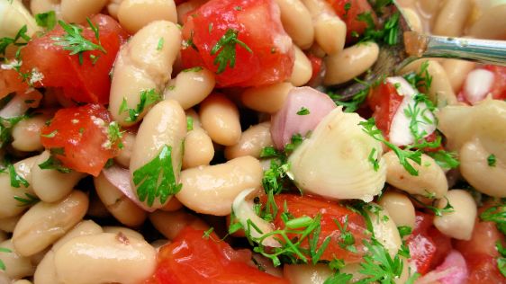 Dilled White Bean And Grape Tomato Salad recipe