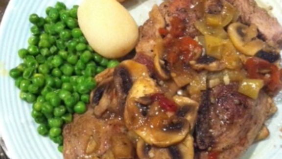 Soprano's Pork Chops With Vinegar Peppers recipe