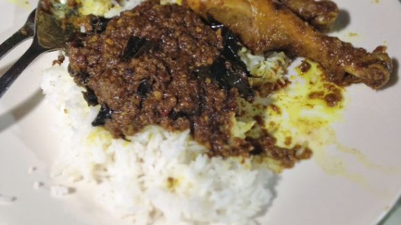 Mrs Chittaluru's Family Authentic Indian Chicken Curry Recipe