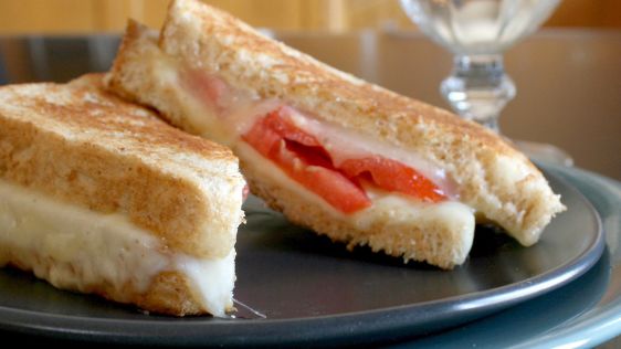 Grilled Cheese Tomato Sandwich recipe