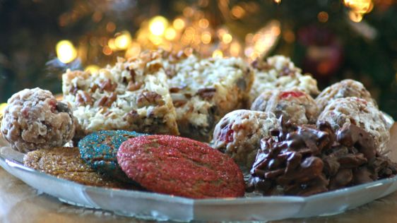 Grandma's Date Balls X Mas Cookies recipe