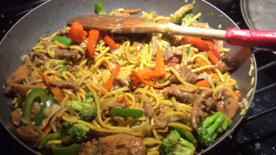Stir Fried Chicken And Noodles recipe